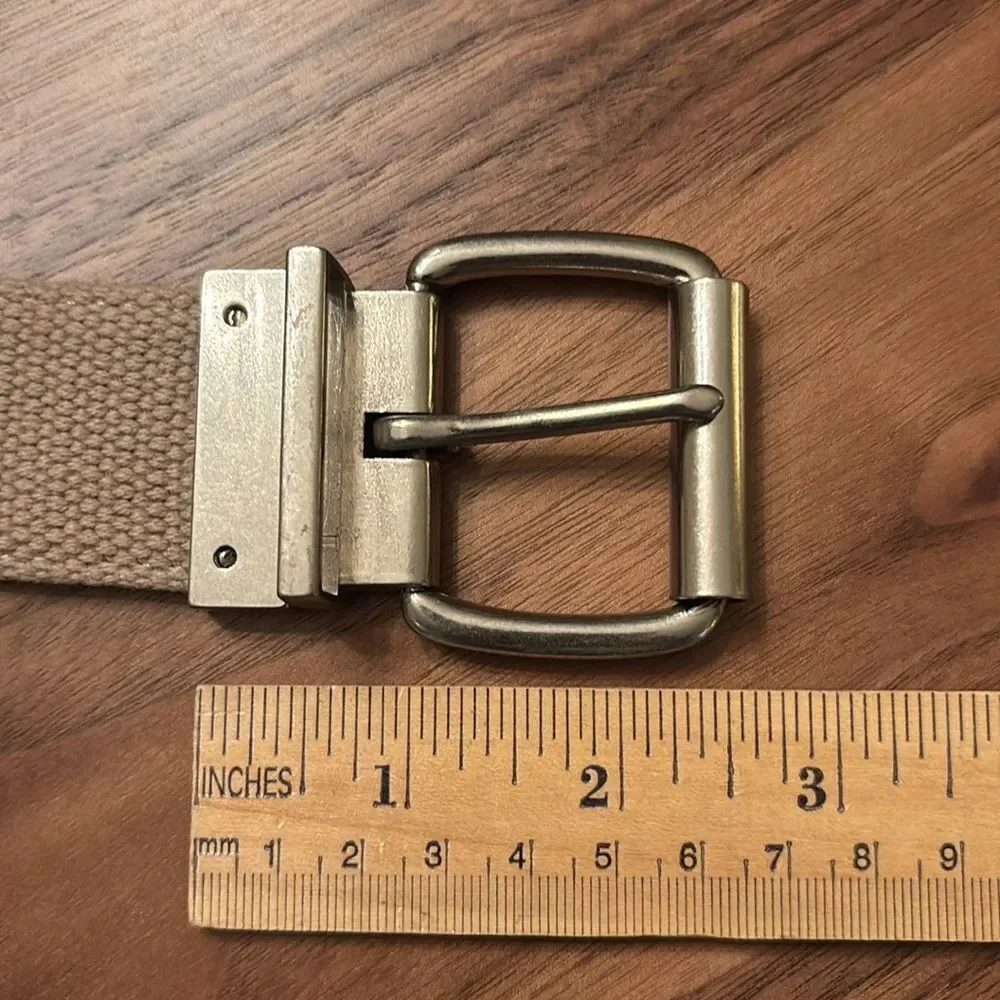 New Columbia Reversible Tan & Gray Leather Belt - 36